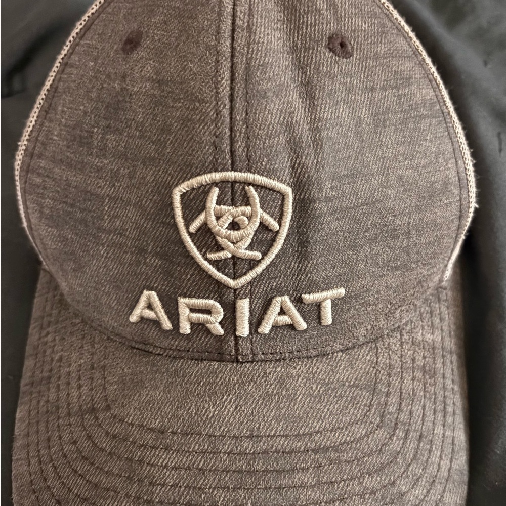 Ariat brown embroidered SnapBack hat from Buckle.
